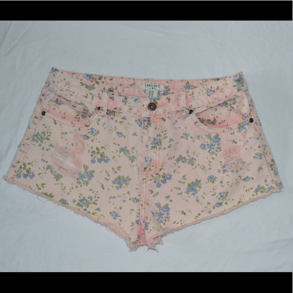 Floral Patterned Denim Shorts